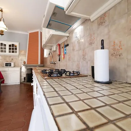 Hostel Akisol *